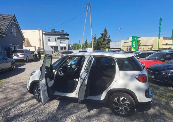 Fiat 500L cena 44900 przebieg: 72000, rok produkcji 2016 z Krotoszyn małe 301